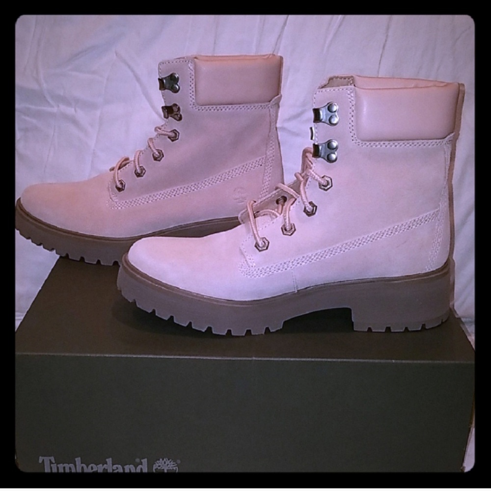 NWB TIMBERLAND women's light pink boots